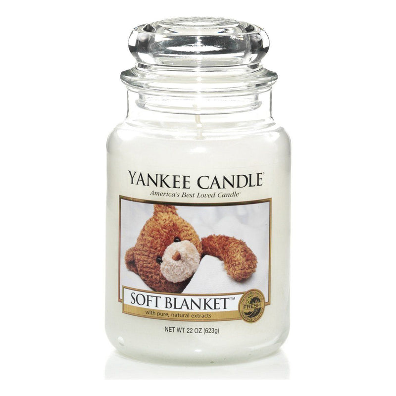 Soft Blanket Large Yankee Candle 623g - CANDLES - Beattys of Loughrea