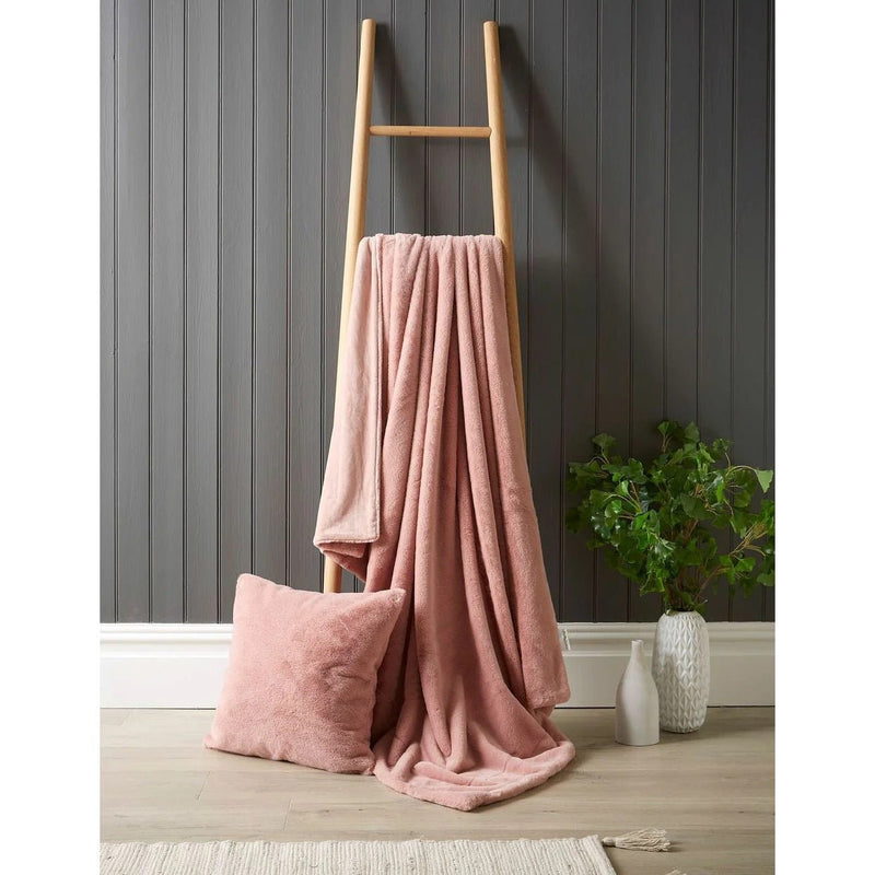 Chinchilla Faux Fur Throw Blush 130 x 180cm - THROWS/BLANKETS - Beattys of Loughrea