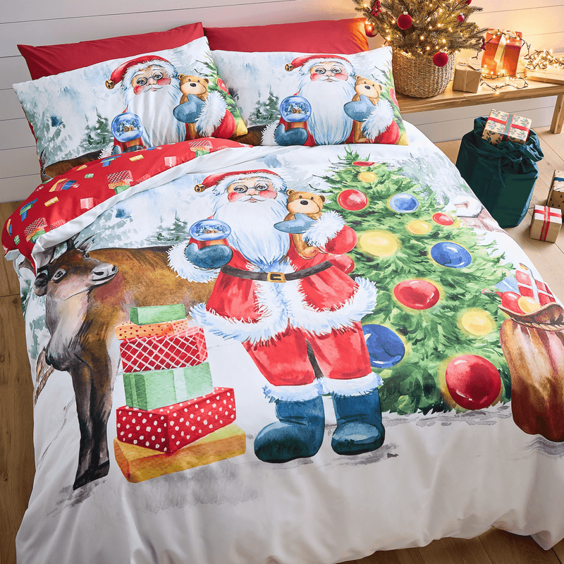 Catherine Lansfield Christmas Retro Santa Reversible Duvet Cover Set Kingsize - DUVET COVERS - Beattys of Loughrea