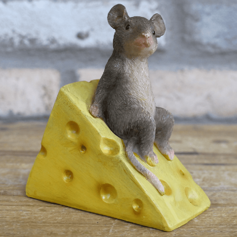 Mouse Sat On Cheese Ornament 13cm - ORNAMENTS - Beattys of Loughrea