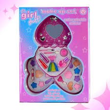 It's Girl Stuff - 3 Tray Make Up Set With Mirror - ROLE PLAY - Beattys of Loughrea