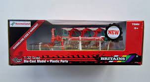 Britains Kverneland 2300S Plough 1:32 - FARMS/TRACTORS/BUILDING - Beattys of Loughrea