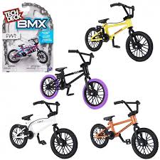 Tech Deck Bmx Single Pack Assorted Styles - CARS/GARAGE/TRAINS - Beattys of Loughrea