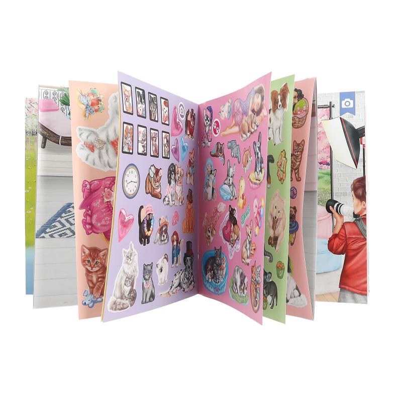 Topmodel Stickerworld Kitty & Doggy - BOOKS - Beattys of Loughrea