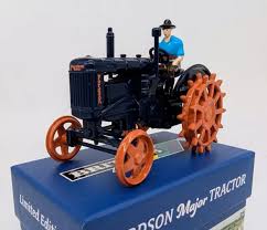 Britains 1:32 Fordson Major With
Steer Wheels (Limited Edition)