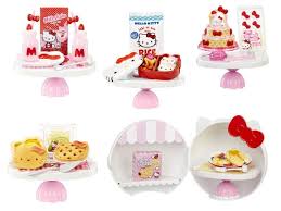 Miniverse Make It Mini Food Hello Kitty Mini Collectibles - HALLOWEEN, PKT MONEY, JOKE - Beattys of Loughrea