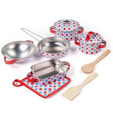 Spotted Kitchenware Set - ROLE PLAY - Beattys of Loughrea