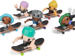 Tech Deck Sk8 Crew Single Pack Assorted Styles - A/M, TRANSFORMERS - Beattys of Loughrea