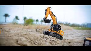 Mx Eng R/C 2.4G Excavator With Steam - REMOTE CONTROL - Beattys of Loughrea