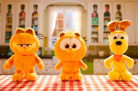 Garfield Plush Assorted Styles - SOFT TOYS - Beattys of Loughrea