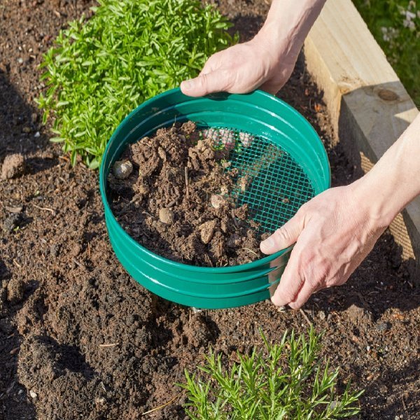 Garden Sieve - GARDEN GLOVES ,APRONS, KNEE PADS, GARDEN PEGS - Beattys of Loughrea