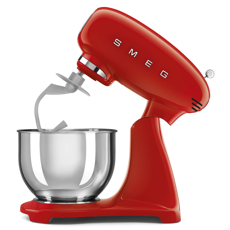 Smeg SMF03RDUK Stand Mixer in Red