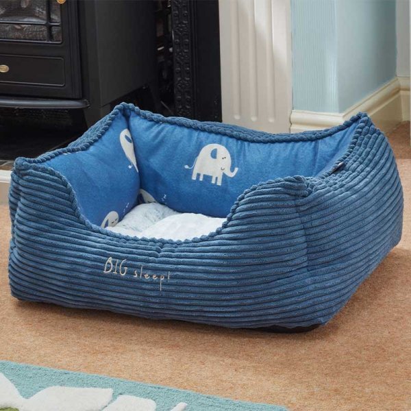 Zoon Jumbo! Square Bed - Medium - PET SLEEPING BASKET, BEDS - Beattys of Loughrea