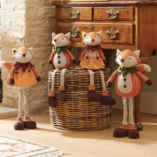 Mr Fox 45cm - Seated - SOLAR / GARDEN ORNAMENTS - Beattys of Loughrea